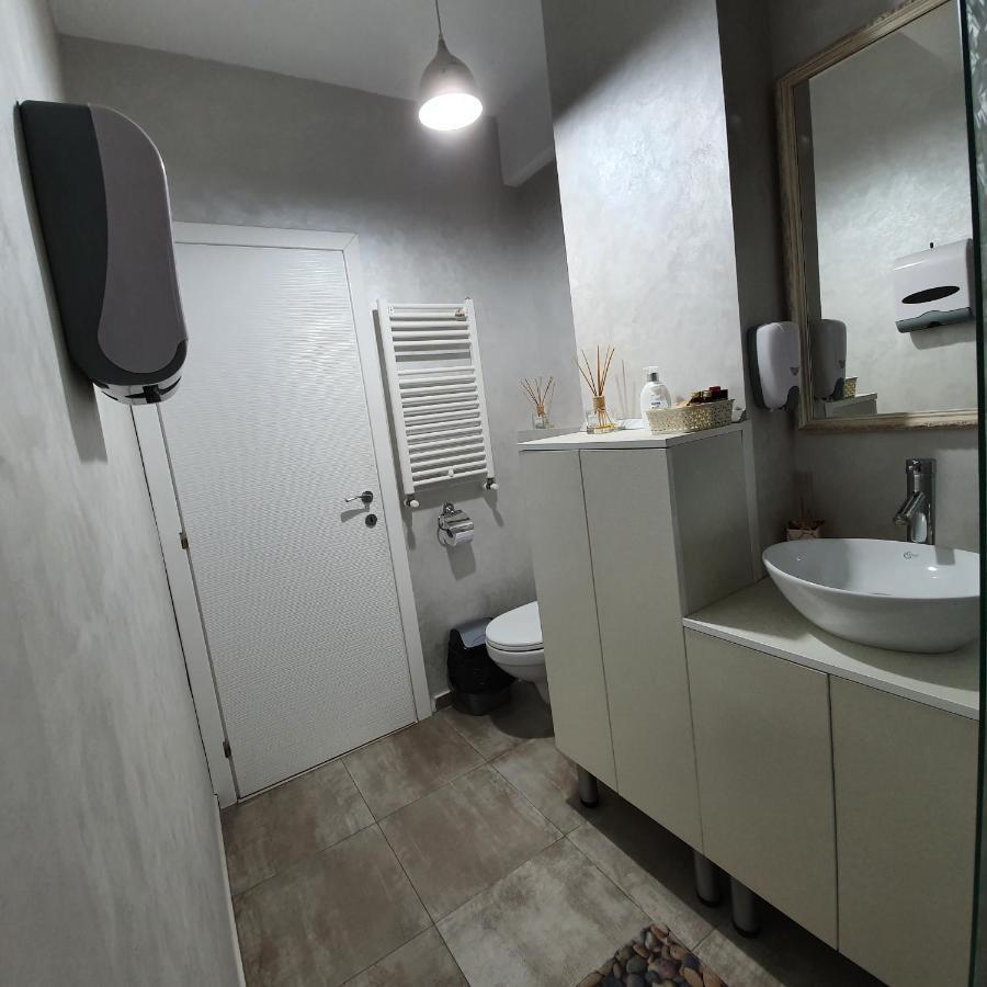 Sarah Apartment Constanta Luaran gambar