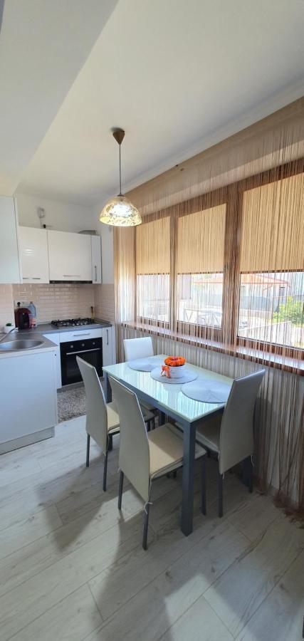 Sarah Apartment Constanta Luaran gambar